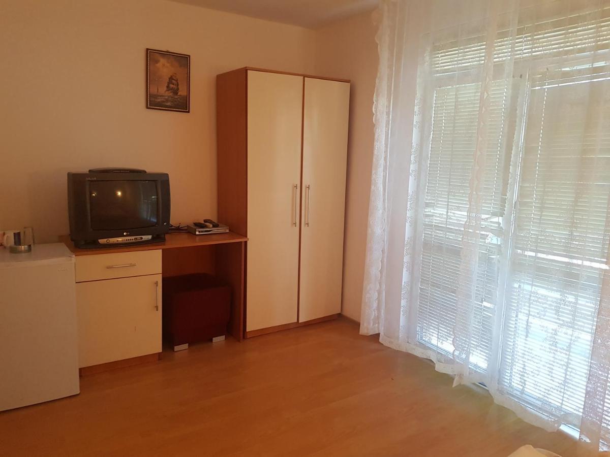 Теодор Nesebar Luaran gambar